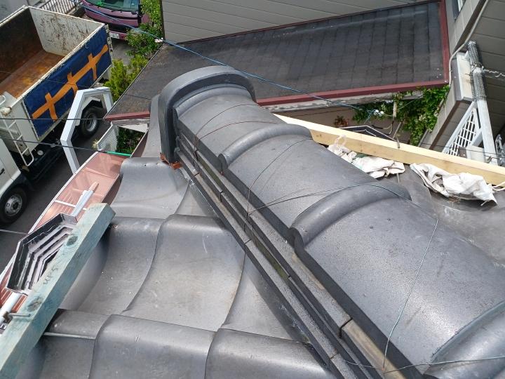屋根　瓦　鬼瓦　雨漏り　落下　修理　補修