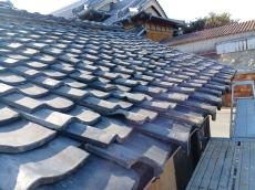 屋根　瓦　全体的　ｽﾞﾚ下がり　瓦割れ