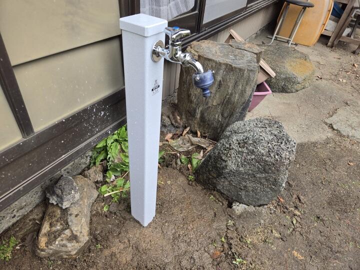 屋外　水道　立水栓　配管　水道管　破裂　劣化　取替え