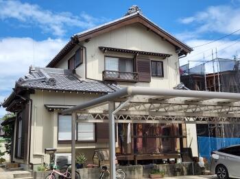 工事　完了　外壁　塗装後　建物　全景　東側　塗装
