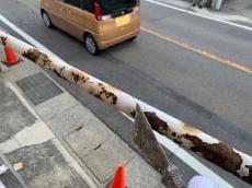 庇　テントシート　下地　鉄部　錆取り　塗装