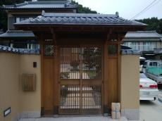 知多郡南知多町　屋根　修理　葺き替え　瓦　板金　樋　漆喰　太陽光発電　西尾市
