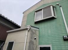 建物　北側　日当たらない　コケ　汚れ　目立つ