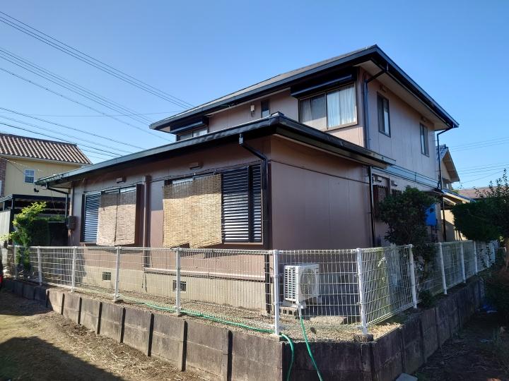 外装リフォーム　塗装　ポリカ屋根　物置　工事