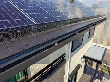 太陽光ﾊﾟﾈﾙ　鳩対策工事　完了　屋根　鳩　鳥害