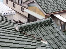 施工前　谷樋板金　廻り　様子　屋根