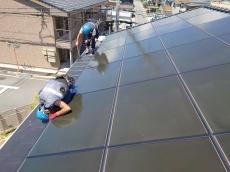 太陽光パネル下　屋根上　清掃