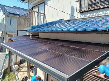 庇　ﾎﾟﾘｶ　取替え　完了
