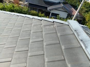 桟瓦　半端瓦　全て　突き上げ　ビス　固定　屋根