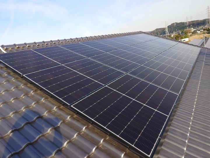 太陽光発電システム　設置工事　屋根　瓦　支持金具　ﾊﾟﾜｰｺﾝﾃﾞｨｼｮﾅ