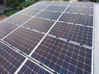 修理　太陽光発電　吉良町　漆喰　葺き替え　板金　屋根　瓦　西尾市　樋
