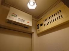 既設　太陽光発電　ﾊﾟﾜｰｺﾝﾃﾞｨｼｮﾅ　ソーラーフロンティア