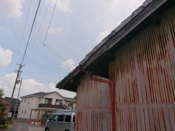 右袖瓦　ビス留め　雨樋　補修