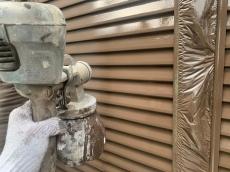 雨戸　塗装　上塗り　仕上げ　吹付