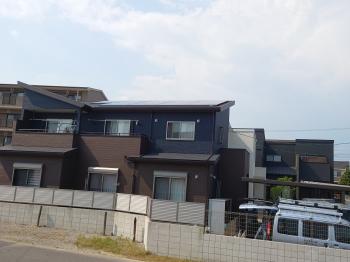 設置後　建物　全景　太陽光パネル　真南　発電量　期待