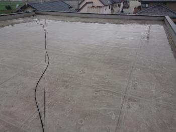 施工完了　雨水　流れ　清掃