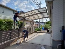 屋根上　落ちる　糞　清掃