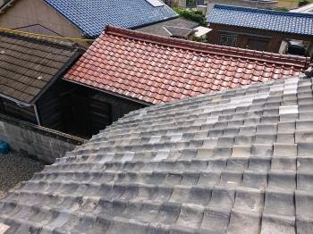 劣化　激しい　瓦　新しい瓦　差し替え　屋根