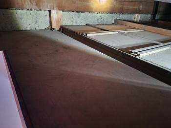 天井裏　屋根裏　全て　糞　清掃