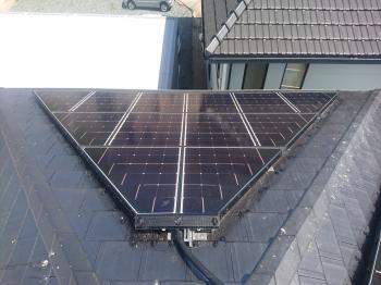 一色町　板金　塗装　修理　ｶﾗｰﾍﾞｽﾄ　西尾市　太陽光発電　葺き替え　漆喰　屋根　カバー工法　幡豆　瓦　樋　吉良町　鳩対策