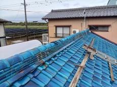 施工前　屋根　瓦　棟　雨漏り　様子