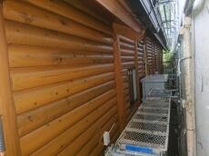 高圧洗浄　苔　汚れ　落とし　塗装　建物