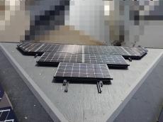 屋根上　カラーベスト　太陽光ﾊﾟﾈﾙ　様子