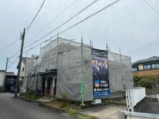 足場　設置　安全
