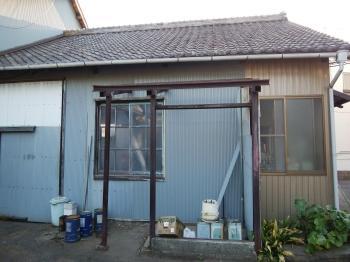外壁板金　張り替え　屋根　修理
