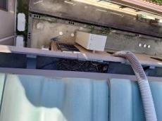 雨樋　集水器　鳥の巣　詰まり