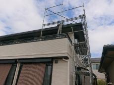 屋根上　作業ｽﾍﾟｰｽ　無い　一部　足場設置