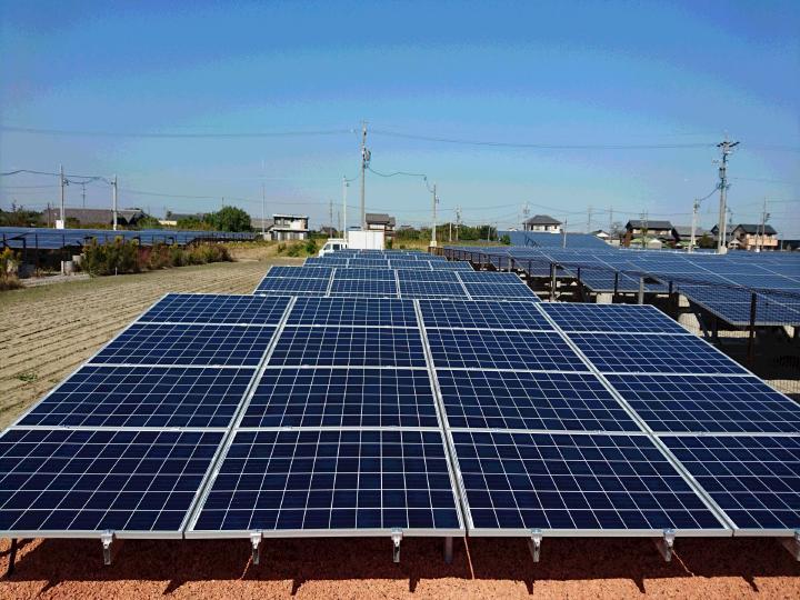 屋根リフォーム　瓦　キラ尾創　太陽光発電　西尾市