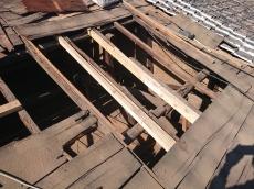 雨漏り　原因　垂木　腐り　補修　屋根