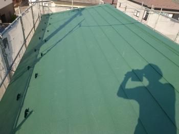 施工　完了　屋根　カラーベスト　板金　カバー工法　全面　雪止め金具　取付