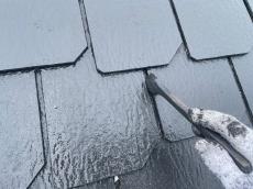 屋根材　カラーベスト　うろこ　複雑　形状　細かい　箇所　塗り方　筆　替える　塗る
