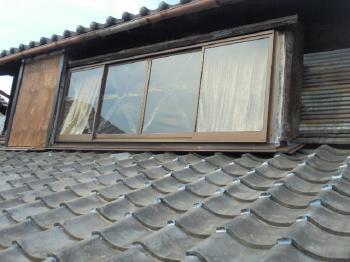 漆喰　葺き替え　屋根　太陽光発電　樋　瓦　板金　吉良町　修理　西尾市