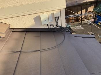 屋根　壁際　水切板金　取付　雨仕舞　柔軟性　今後　塗装　のる　変成シリコン　仕上げ