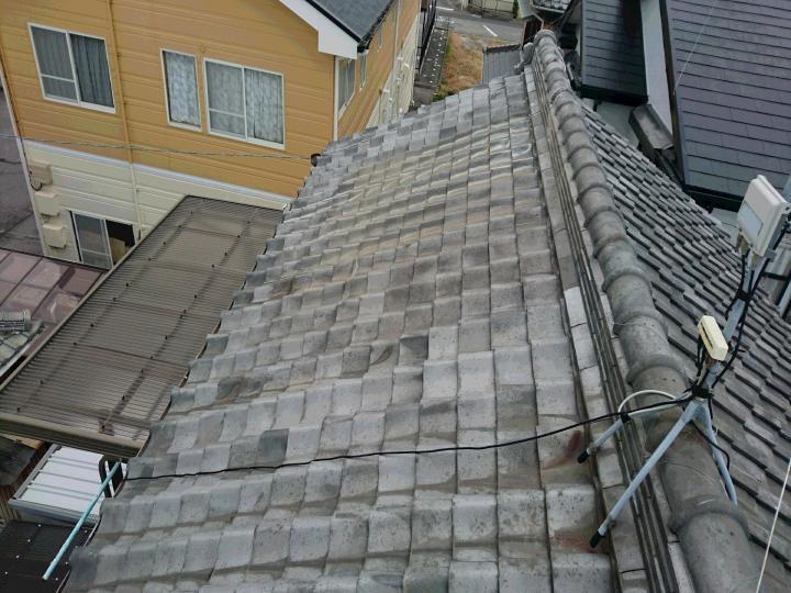 吉良町　屋根　瓦　修理　葺き替え　板金　樋　温水器　漆喰　太陽光発電　西尾市
