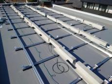 屋上　屋根　防水　太陽光パネル　設置工事　架台　設置　設計基準　ﾊﾞﾗｽﾄ　重り　乗せる