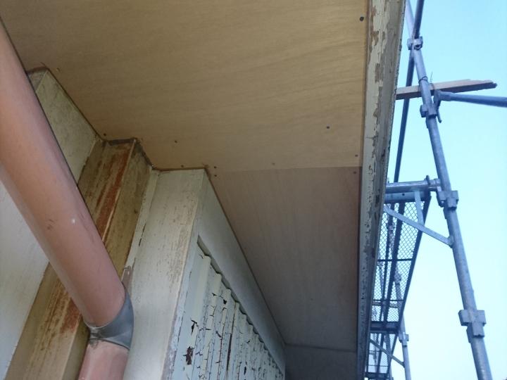 吉良町　幡豆町　一色町　屋根　修理　瓦　葺き替え　板金　樋　漆喰　太陽光発電　西尾市