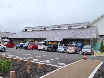知多郡武豊町 まちの駅(味の蔵たけとよ)様 新築屋根工事 事例