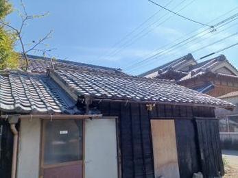 西尾市 S様邸 納屋 屋根瓦・軒樋補修工事 事例