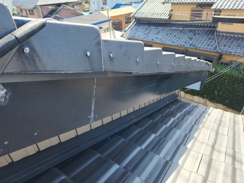 西尾市 Ｔ様邸 屋根棟瓦・ケラバ瓦補強改修工事 事例