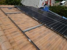 屋根瓦の清掃が完了いたしました。
ここから鳩の侵入対策に取り掛かってまいります。