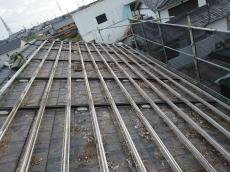 全ての太陽光パネルを一旦撤去した後のお写真です。
