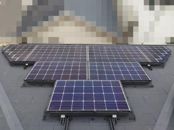 太陽光パネルの下に入れなくなれば鳩はいずれ飛来して来なくなる傾向があります。